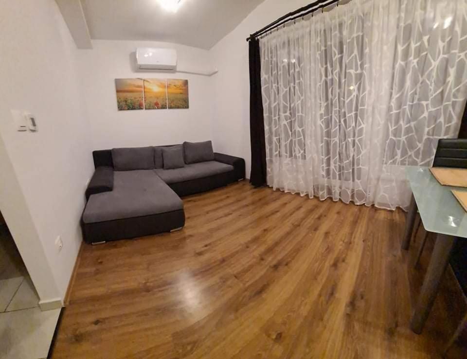 Smarthomeapartman Hajdúszoboszló 外观 照片