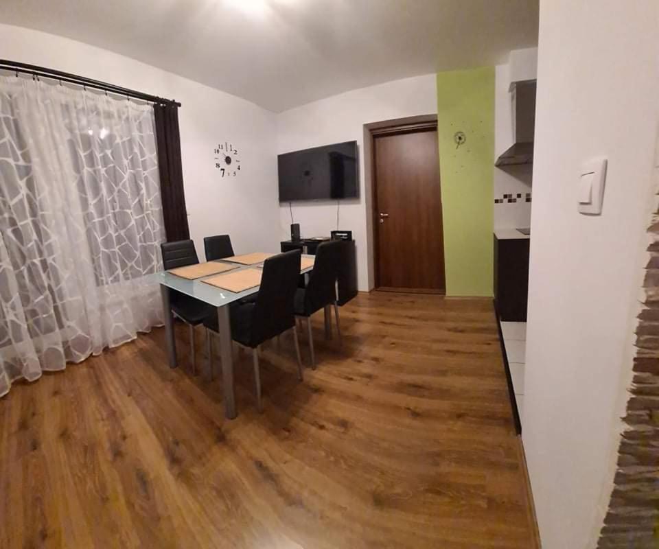 Smarthomeapartman Hajdúszoboszló 外观 照片